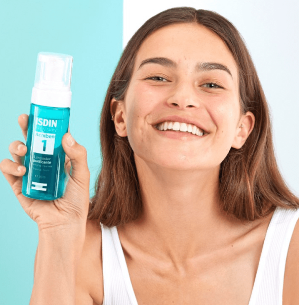 فوم پاک‌کننده ایسدین Isdin 150 ML